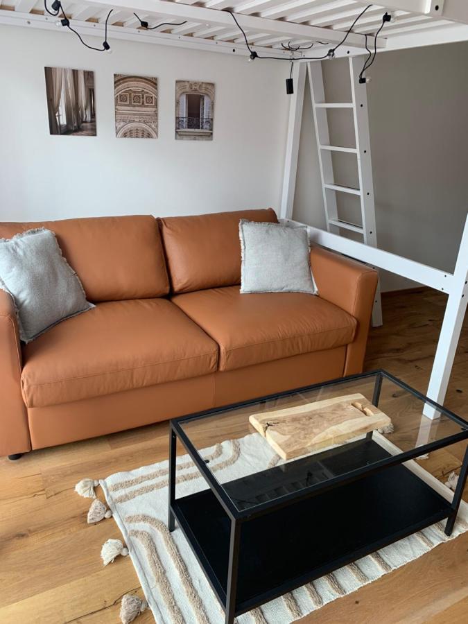 Karlin Apartment *
